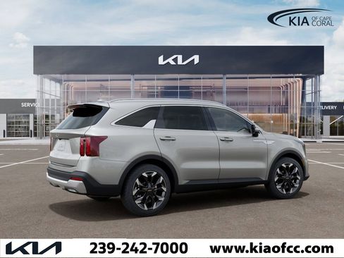 New 2026 Kia Sorento EX AWD/4WD image 6