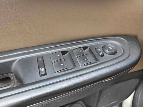 Used 2015 GMC Acadia SLT FWD image 22