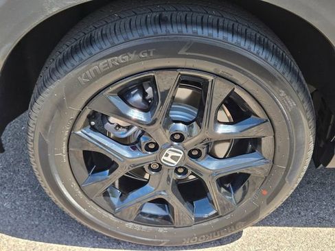 Certified 2024 Honda HR-V Sport image 10