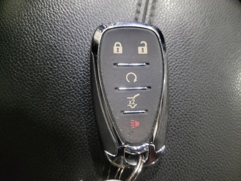 Used 2023 Chevrolet Equinox Premier AWD/4WD image 30