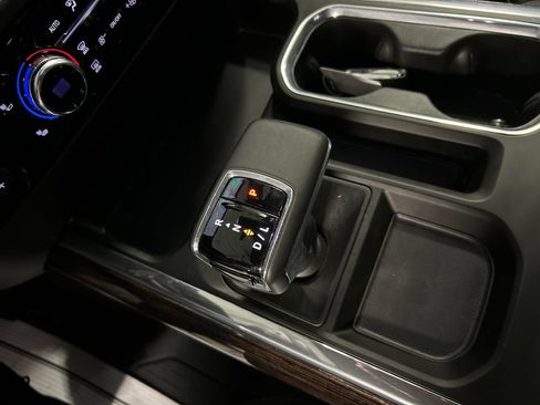 Used 2025 GMC Sierra 1500 Elevation w/ LPO, Elevation Black Package AWD/4WD image 20