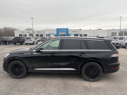 Used 2022 Lincoln Aviator Reserve w/ Equipment Group 201A image 8