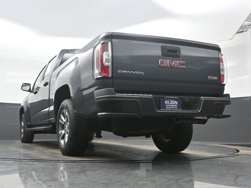 Used 2015 GMC Canyon SLE w/ All-Terrain Package image 28