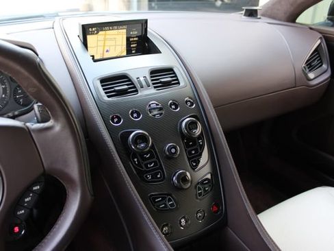 Used 2014 Aston Martin Vanquish Coupe RWD image 13
