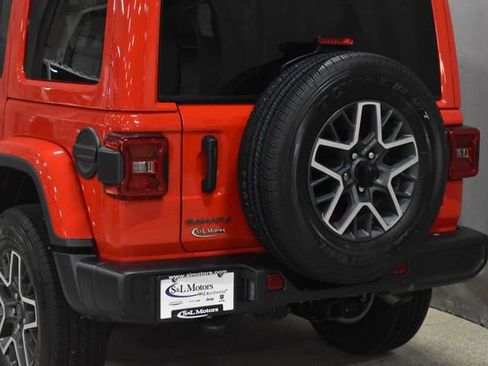 New 2026 Jeep Wrangler Sahara image 9
