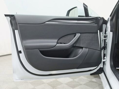 Used 2023 Tesla Model S Plaid image 36