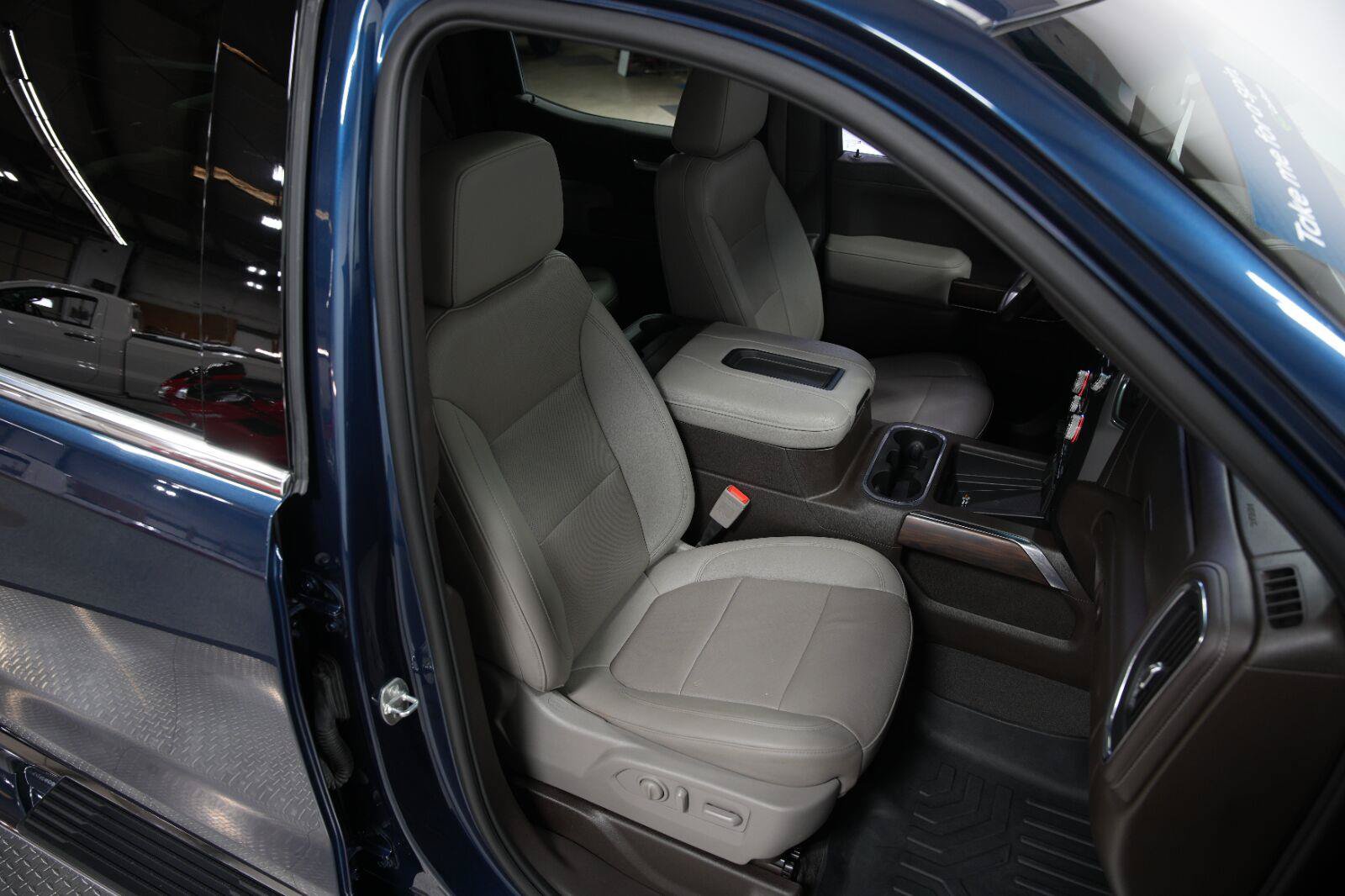 Certified 2021 GMC Sierra 1500 SLT AWD/4WD image 19