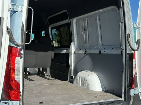 Used 2019 Mercedes-Benz Sprinter 144 Cargo image 26