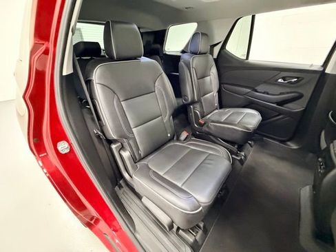 Certified 2021 Chevrolet Traverse High Country image 31