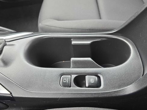 Used 2024 Toyota Corolla LE FWD image 37