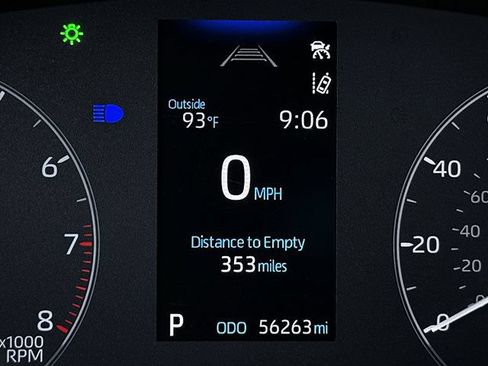Used 2024 Toyota Corolla LE FWD image 8