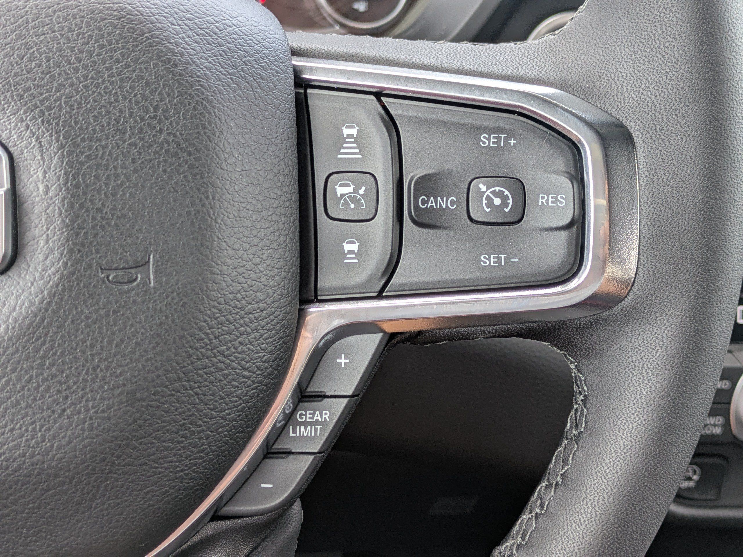Used 2026 RAM 1500 Laramie w/ Sport Appearance Package AWD/4WD image 23