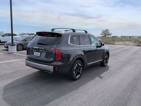 Used 2025 Kia Telluride S AWD/4WD image 7