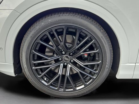 New 2025 Audi SQ8 Premium Plus image 26