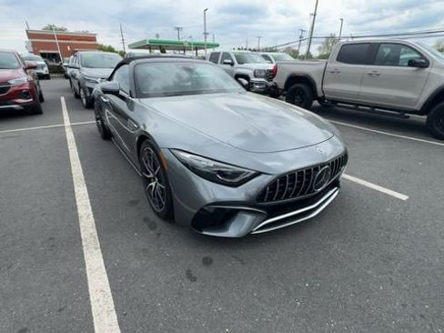 Used 2022 Mercedes-Benz SL 63 AMG 4MATIC w/ Driver Assistance Package image 2