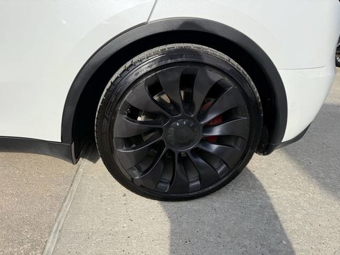 Used 2021 Tesla Model Y Performance AWD/4WD image 37