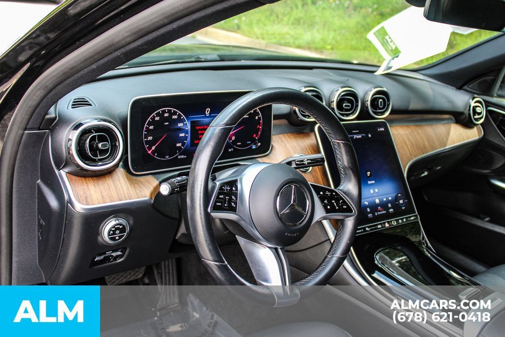 Used 2024 Mercedes-Benz C 300 Sedan image 31