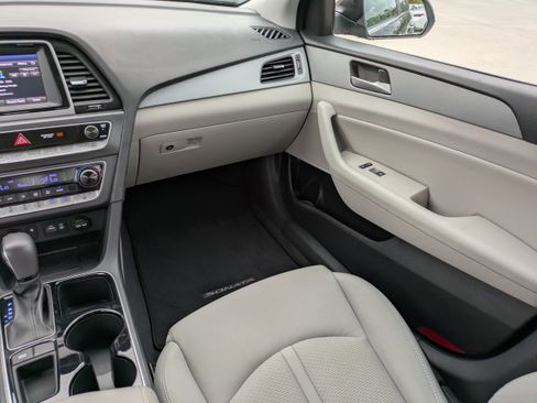 Used 2019 Hyundai Sonata SEL image 13