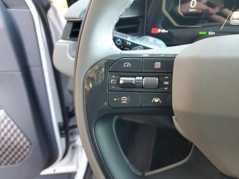 New 2026 Kia EV9 Wind image 12