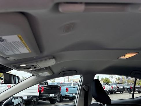 Used 2025 Toyota Camry LE FWD image 21