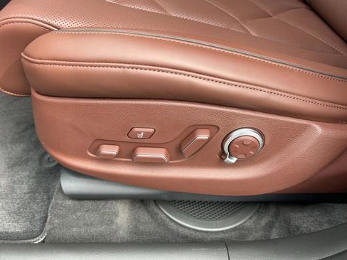 New 2026 Genesis GV80 3.5T Prestige AWD/4WD image 19