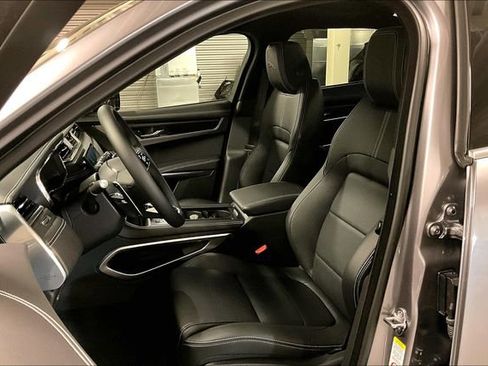 New 2026 Jaguar F-PACE R-Dynamic S image 8