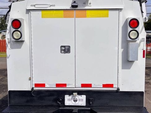 Used 2015 Chevrolet Silverado 3500 W/T RWD image 2