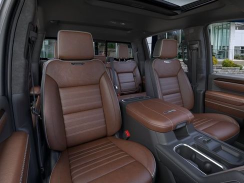 Used 2026 GMC Sierra 2500 Denali Ultimate w/ LPO, Black Badging Package AWD/4WD image 16