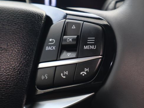 Used 2025 Ford Explorer Platinum w/ Ultimate Package image 29