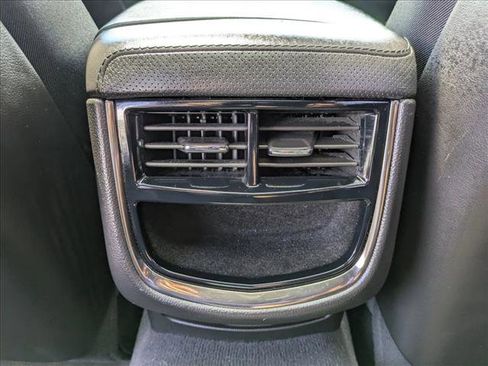 Used 2019 Cadillac CTS Luxury RWD image 18