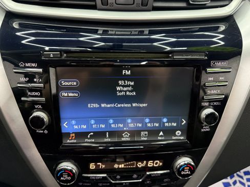 Used 2017 Nissan Murano Platinum AWD/4WD image 22