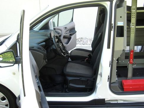 Used 2020 Ford Transit Connect XL FWD image 17