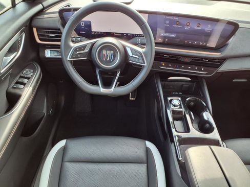 Used 2025 Buick Envision Sport Touring AWD/4WD image 2