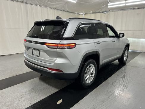 New 2026 Jeep Grand Cherokee Laredo X AWD/4WD image 2