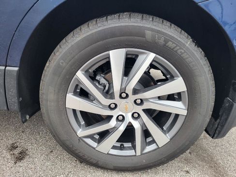 Used 2022 Chevrolet Equinox Premier image 16