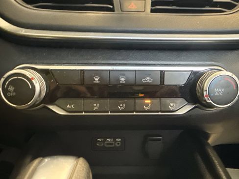 Used 2020 Nissan Altima 2.5 S AWD/4WD image 18
