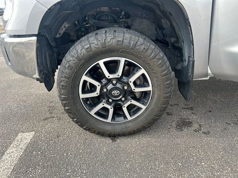Used 2020 Toyota Tundra SR5 w/ TRD Off-Road Plus Package image 30