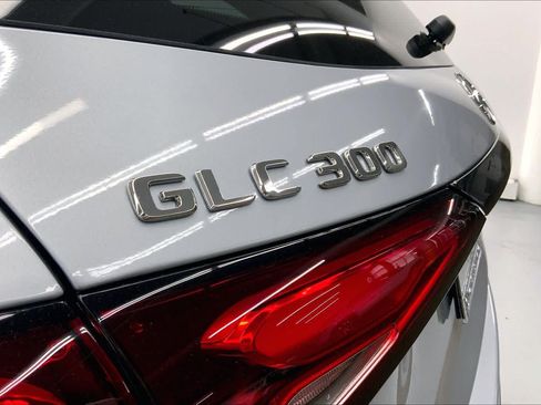 Used 2026 Mercedes-Benz GLC 300 image 15