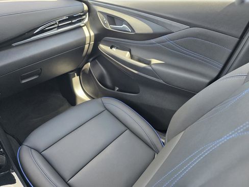 Used 2025 Buick Envista Sport Touring w/ Convenience I Package image 22