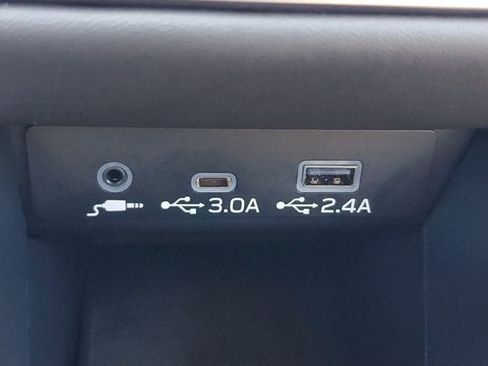 Used 2025 Subaru Outback Limited w/ Popular Package #2 image 31