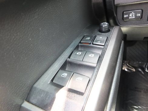 Used 2023 Toyota Tacoma TRD Sport RWD image 35