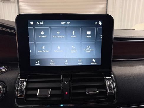Used 2019 Lincoln Navigator Reserve AWD/4WD image 23