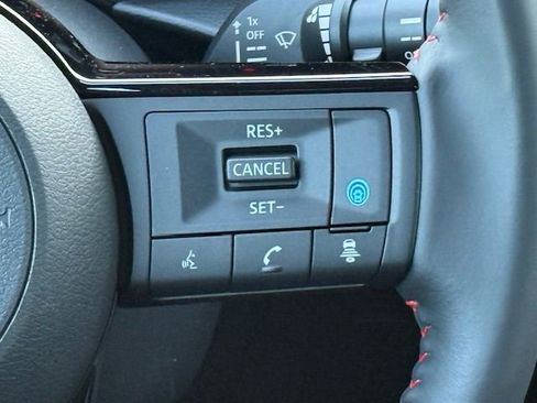 New 2025 Nissan Kicks SR w/ Illumination Package image 24