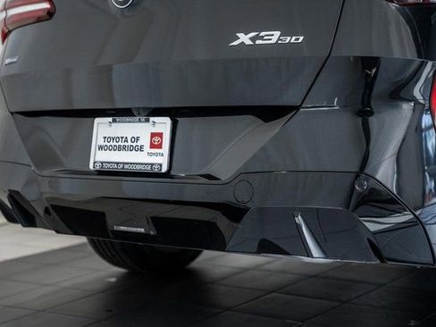 Used 2025 BMW X3 xDrive30i w/ M Sport Package image 8