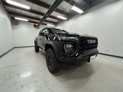 New 2026 GMC Canyon Elevation w/ Convenience Package