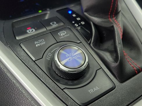 Used 2023 Toyota RAV4 XSE w/ Weather Package AWD/4WD image 29