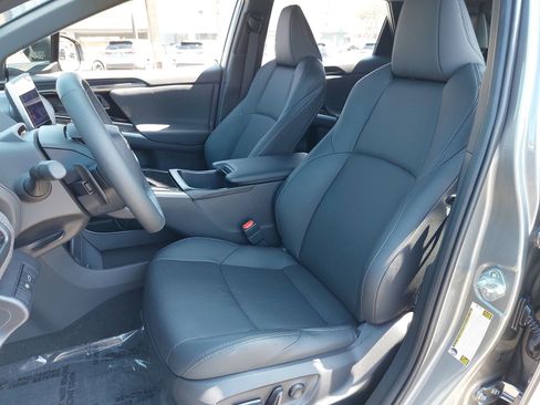 Used 2025 Subaru Solterra AWD/4WD image 15