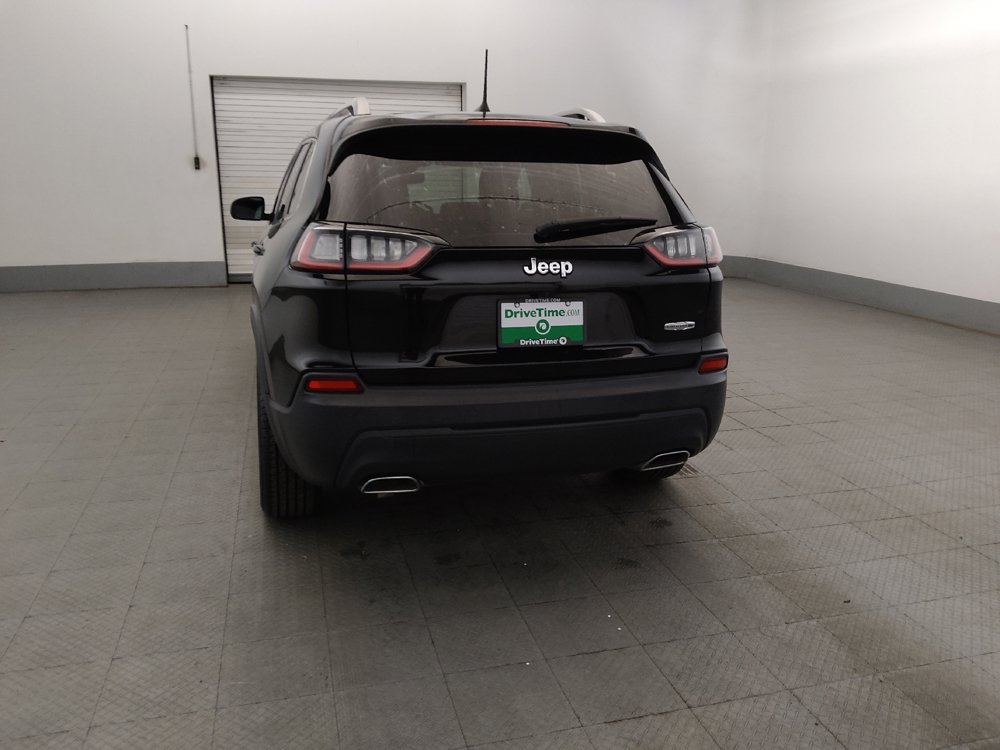 Used 2021 Jeep Cherokee Latitude Plus w/ Sun & Sound Group FWD image 6