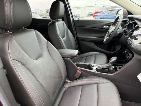 Certified 2023 Buick Encore GX Essence AWD/4WD image 23