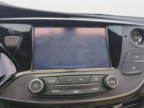 Used 2019 Buick Envision Essence image 13